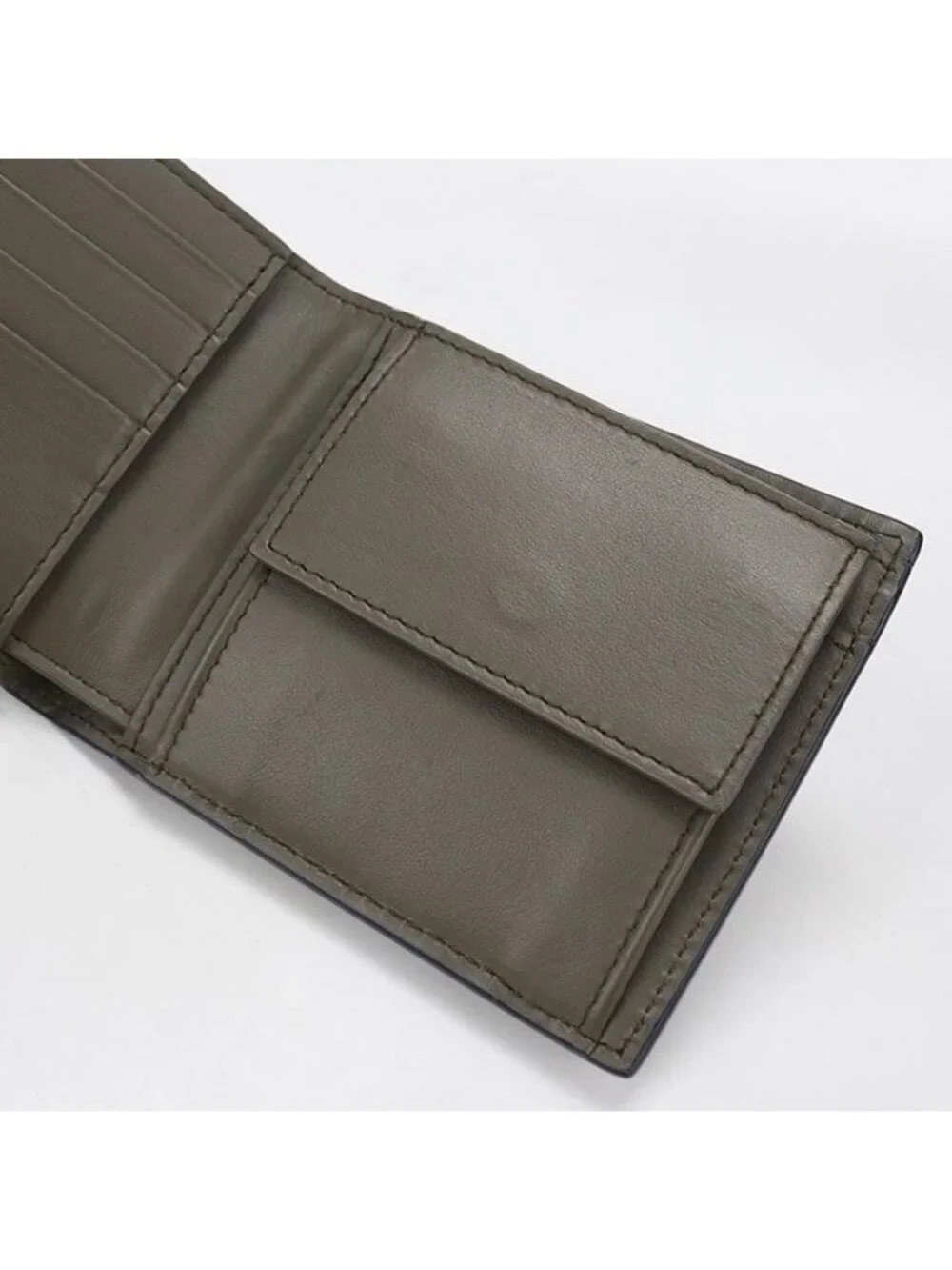 Bottega Veneta Intrecciato Bifold Wallet Leather